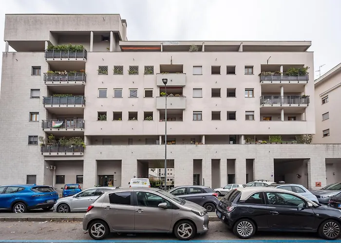 Tolstoj 1, Appartamento superior by SmartStay - Via Tortona, M4, Navigli